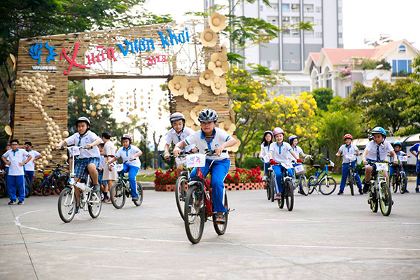 ĐUA XE ĐẠP ĐỊA HÌNH “KNOCK OUT THE KING”