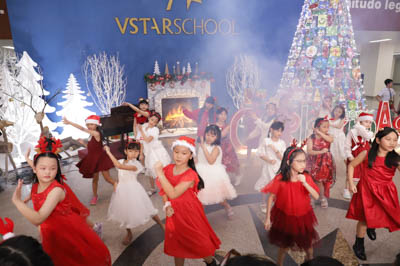 JUNIOR SHOW - MERRY XMAS