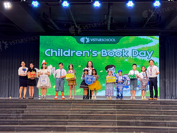 THẾ GIỚI KỲ DIỆU QUA SÁCH