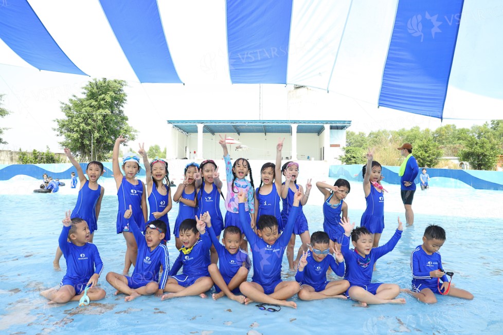 CÙNG HỌC SINH VSTARSCHOOL KHÁM PHÁ MỸ QUỲNH SAFARI